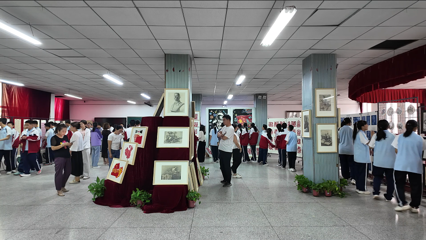 社团书法美术作品展
