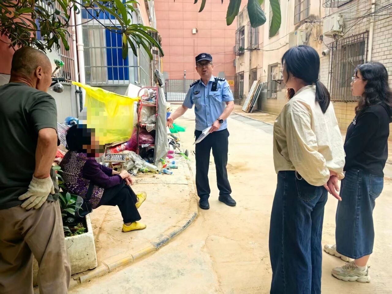 民警巧解群众之间“死疙瘩”